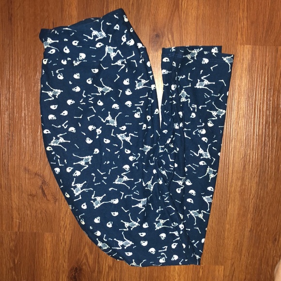 Lularoe bundle- OS Leggings and XS Julia Dress - Picture 4 of 6
